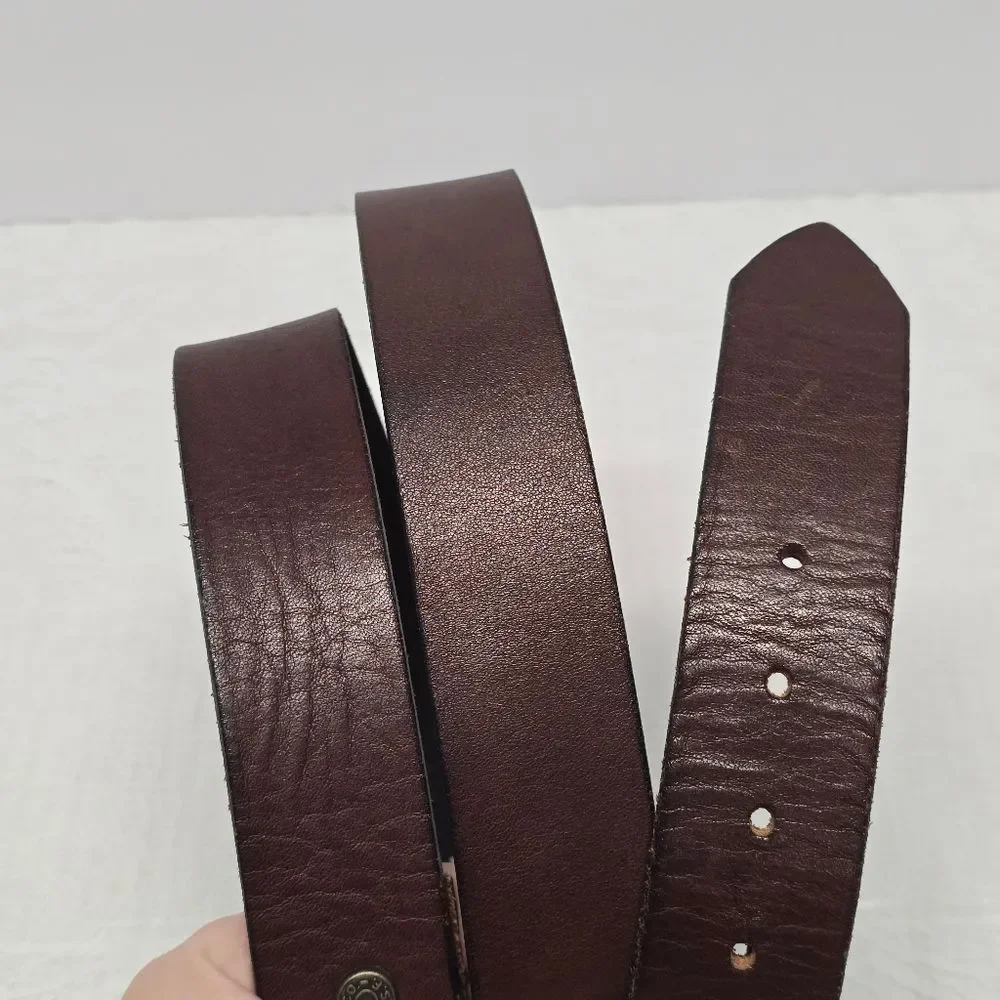 Levis Mens Full Grain Brown Genuine Leather Belt Size 44 Vintage Made In USA